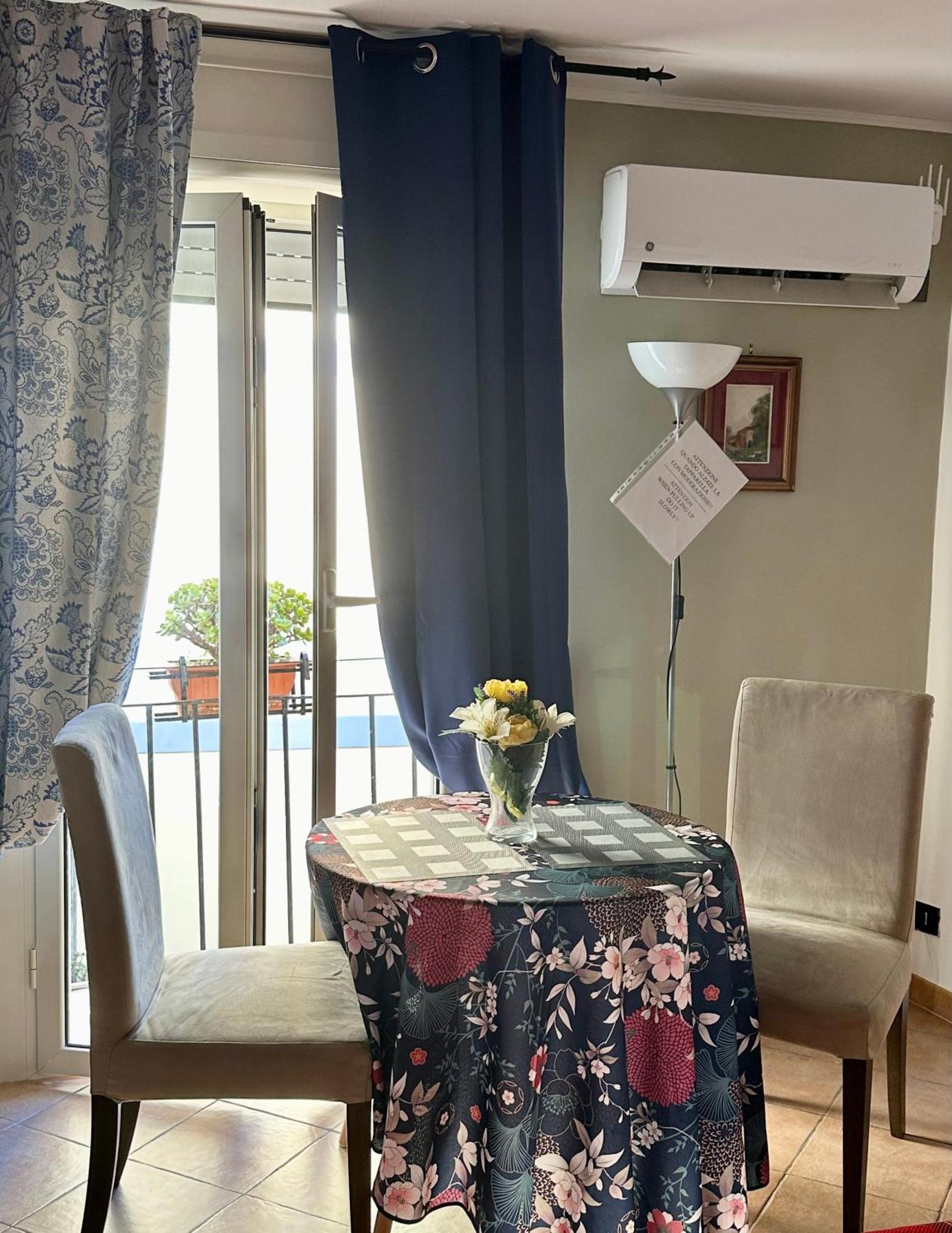 Maison Romantique Νάπολη Εξωτερικό φωτογραφία